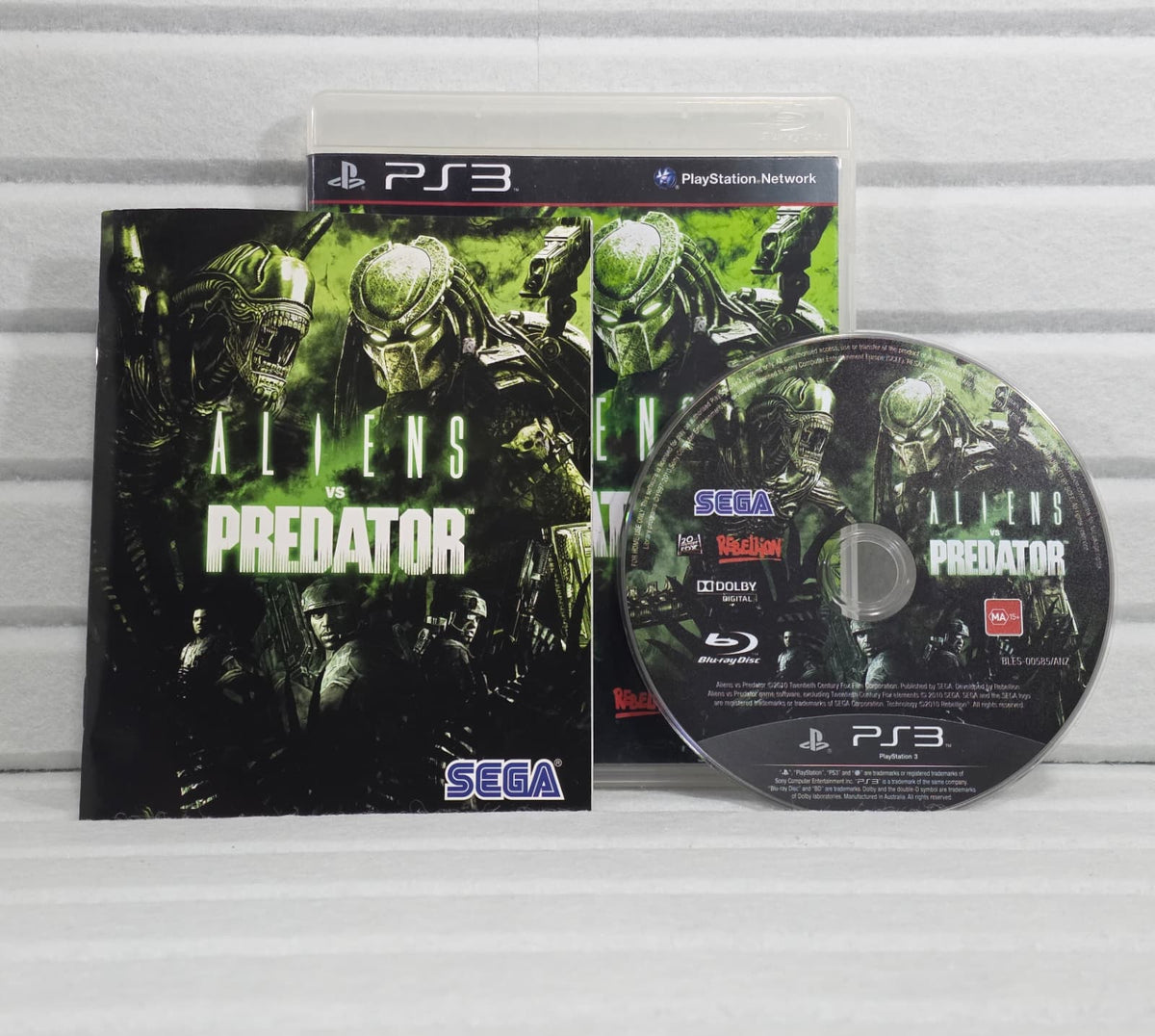 Aliens vs Predator - PS3 *NM* (REGION FREE)