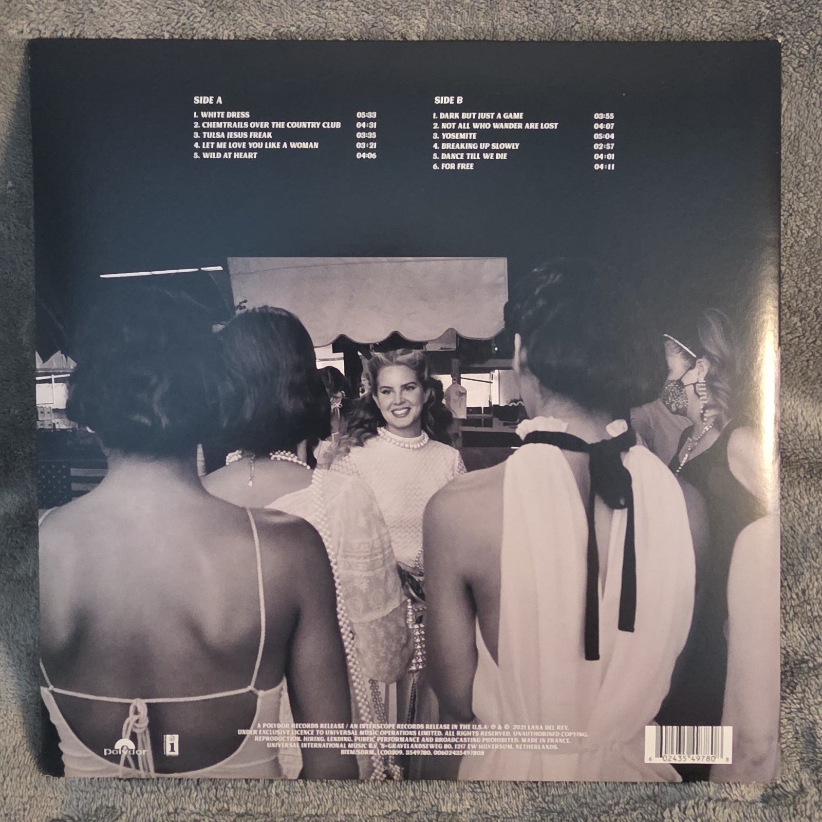 Chemtrails over the Country Club by Lana Del Rey, vinyl 2LP, photo 2