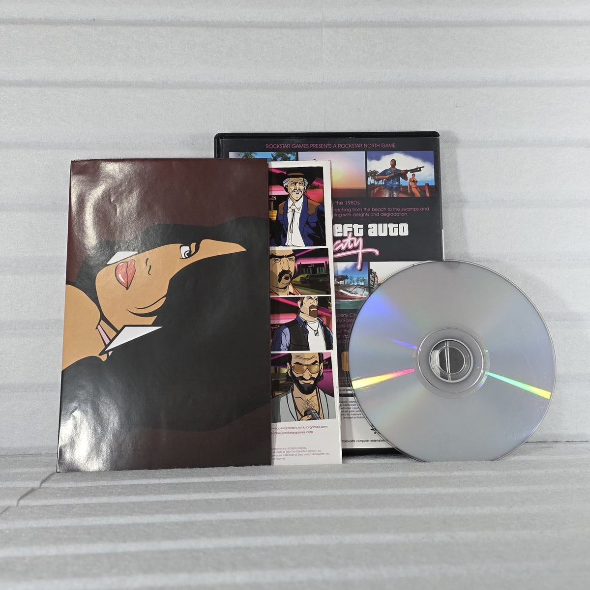 Grand Theft Auto: Vice City - PS2, photo 3
